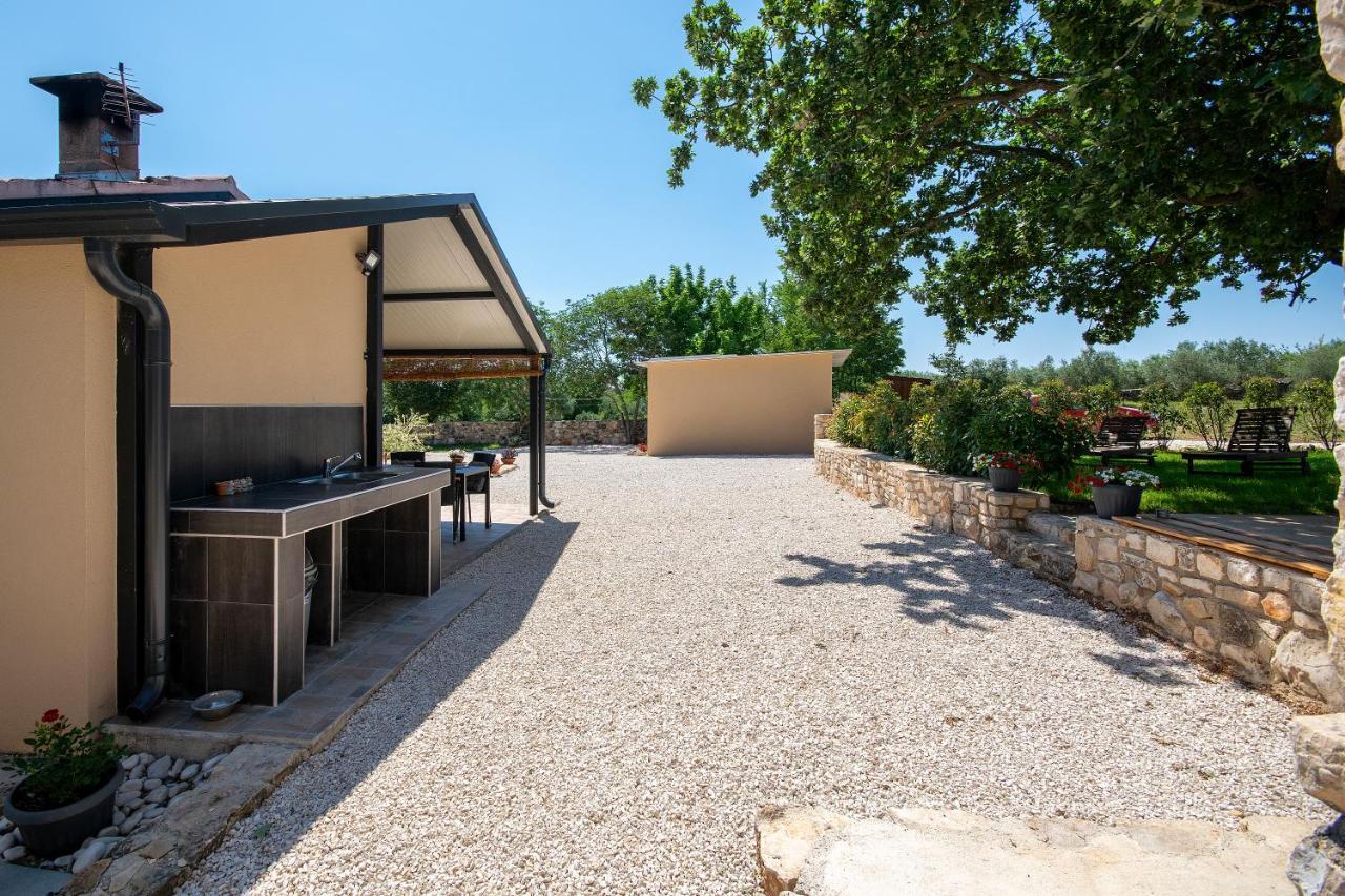 Old Oak Holiday House Villa Rovinj Exterior foto