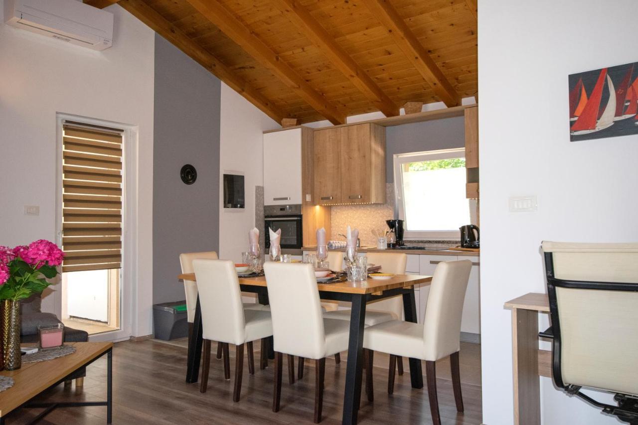 Old Oak Holiday House Villa Rovinj Exterior foto